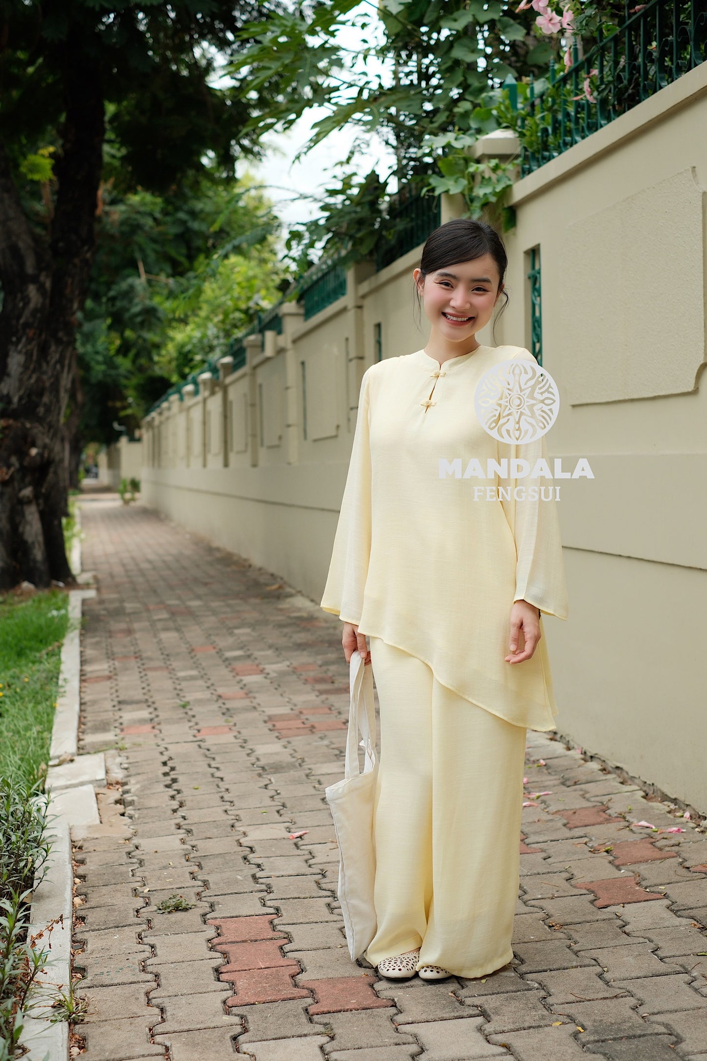 Bộ Trang Phục Họa Mi Chất Liệu Đũi Cao Cấp Màu Vàng Mơ Pastel | MANDALA
