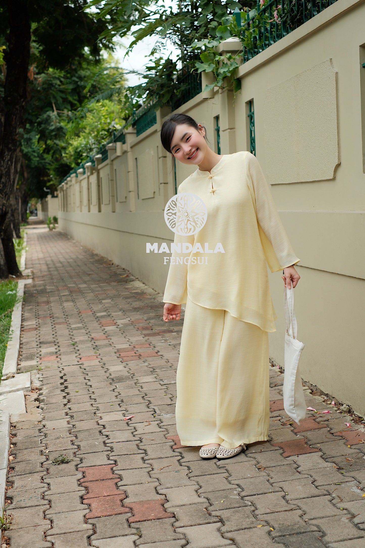 Bộ Trang Phục Họa Mi Chất Liệu Đũi Cao Cấp Màu Vàng Mơ Pastel | MANDALA