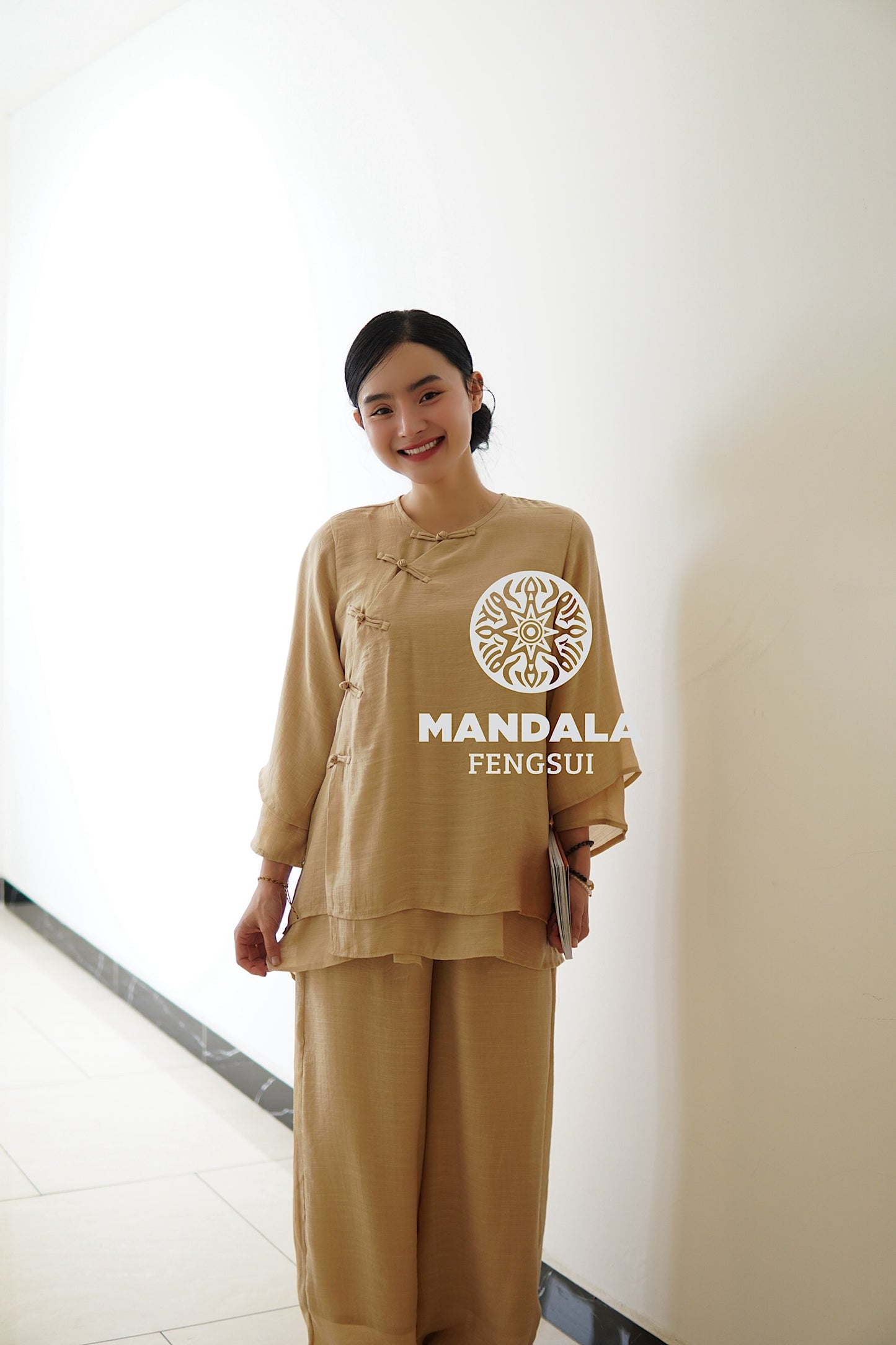 Bộ Trang Phục Vân Mai
